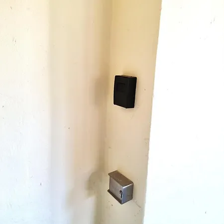 Apartament Leo11 *